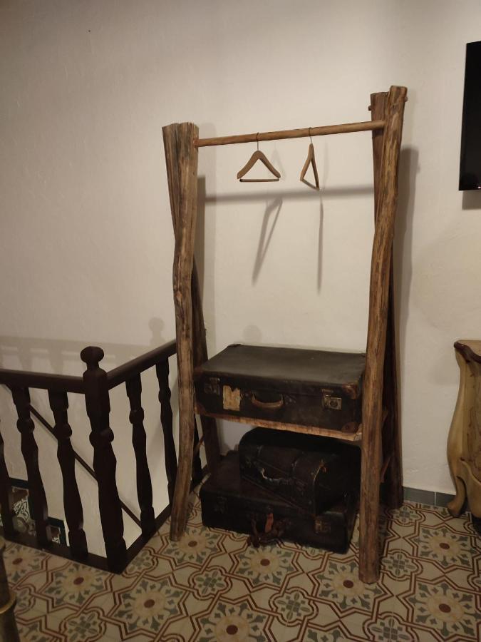 Setenil De Las Bodegas El Escondite De Martina, Aticos Romanticos מראה חיצוני תמונה