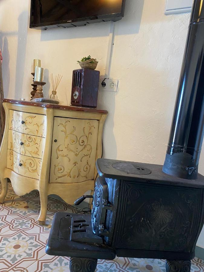 Setenil De Las Bodegas El Escondite De Martina, Aticos Romanticos מראה חיצוני תמונה