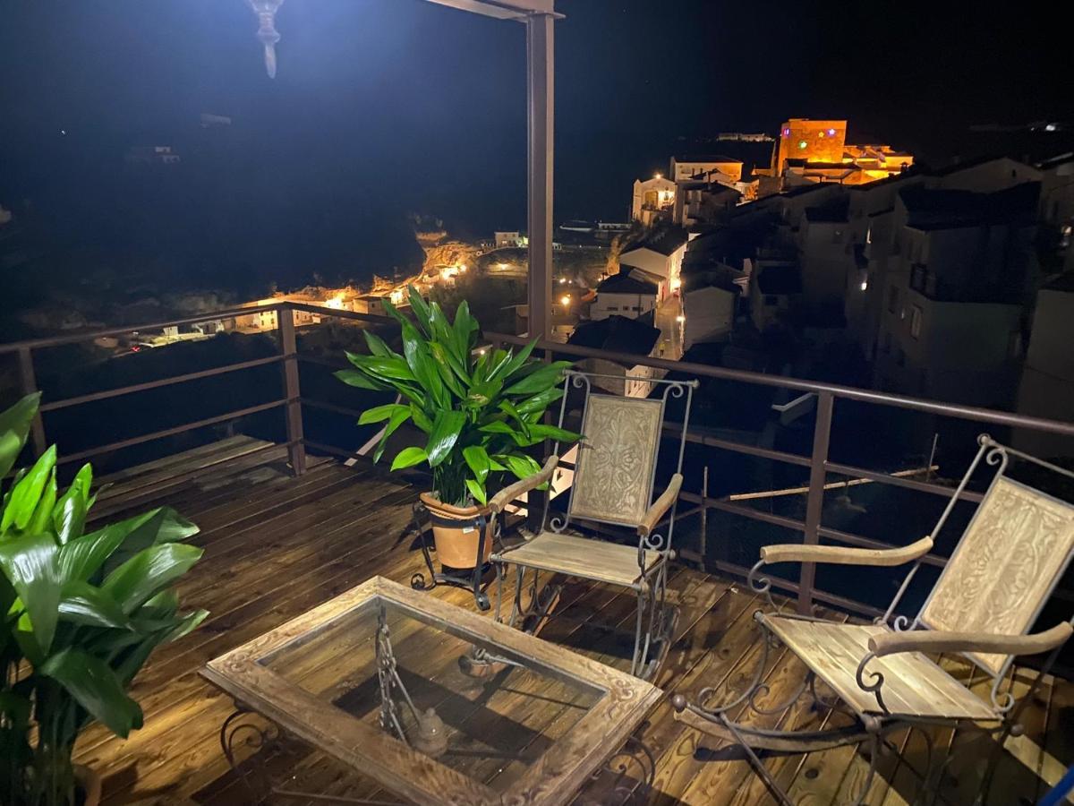 Setenil De Las Bodegas El Escondite De Martina, Aticos Romanticos מראה חיצוני תמונה